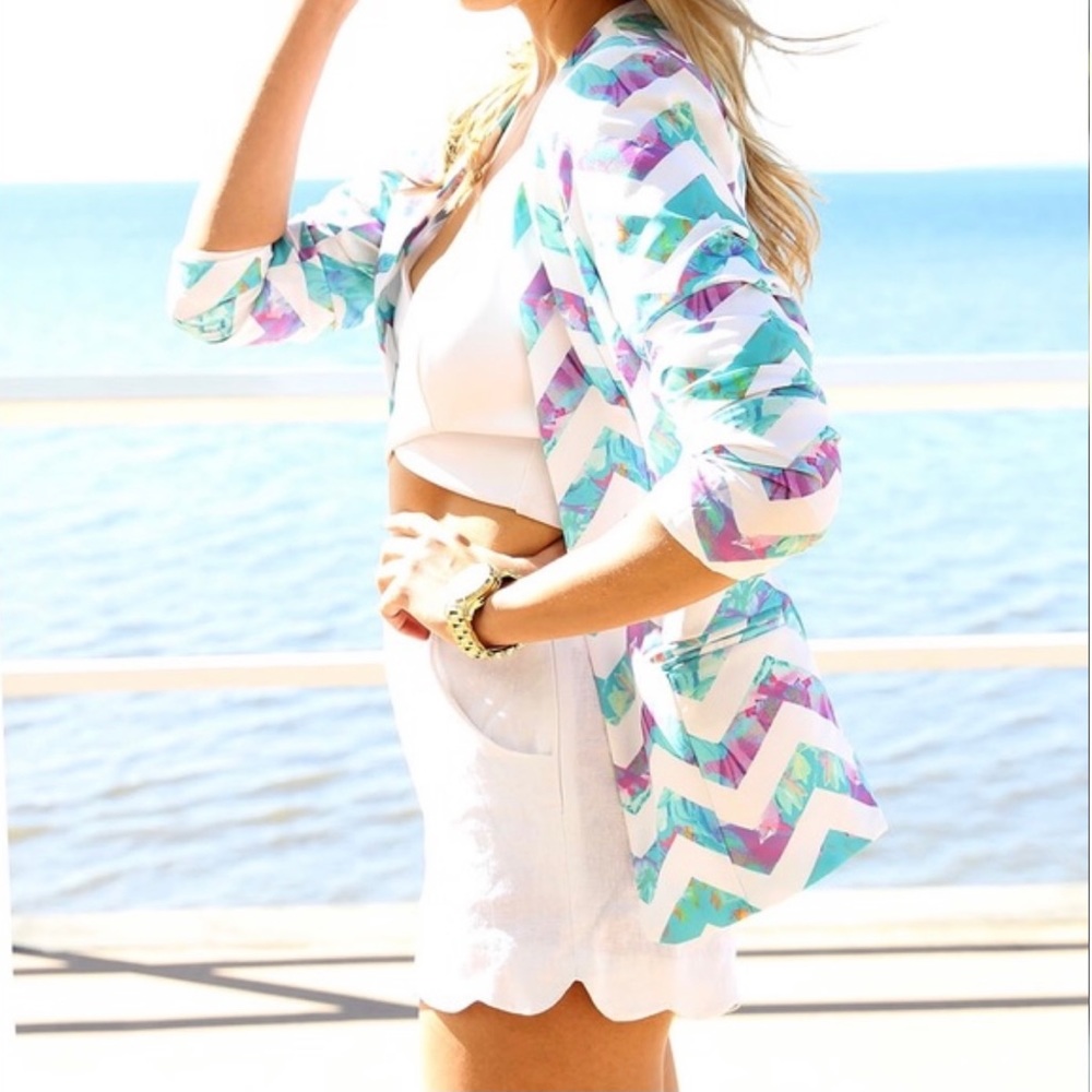 White & Tropical Chevron Print Blazer